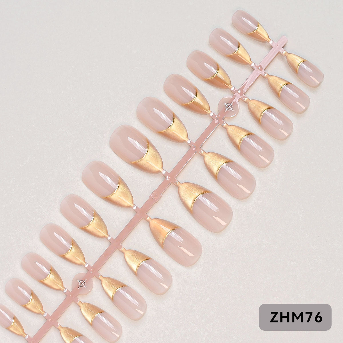 Elegantes Press-On-Nagel-Set Brehn