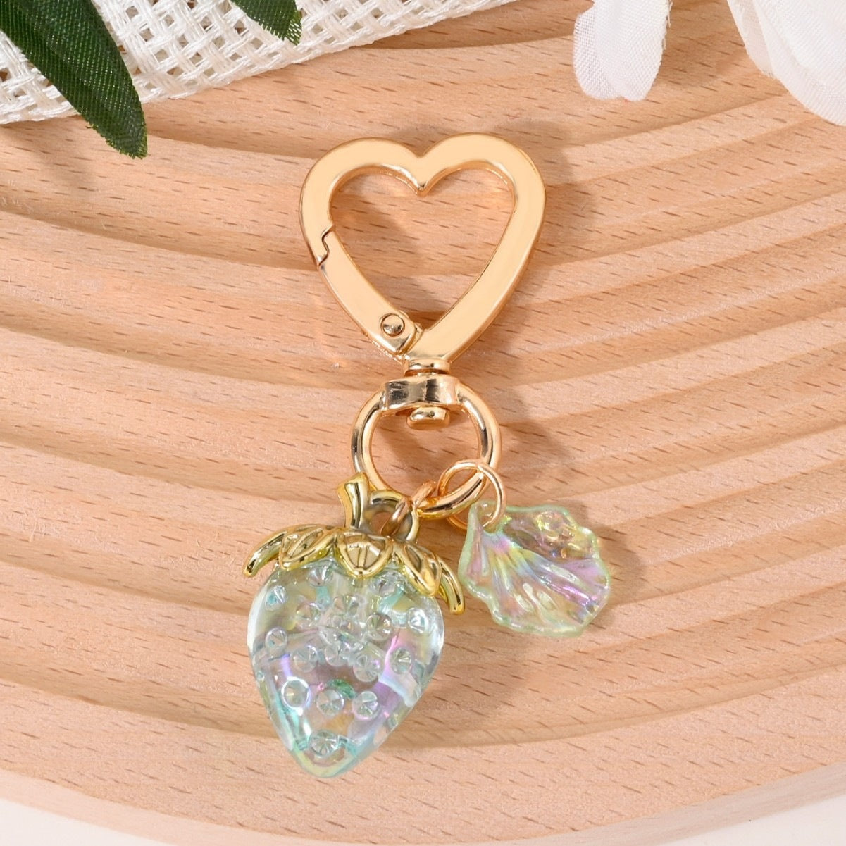 Schlüsselanhänger mit Fruchtigem Erdbeer-Design Brehn