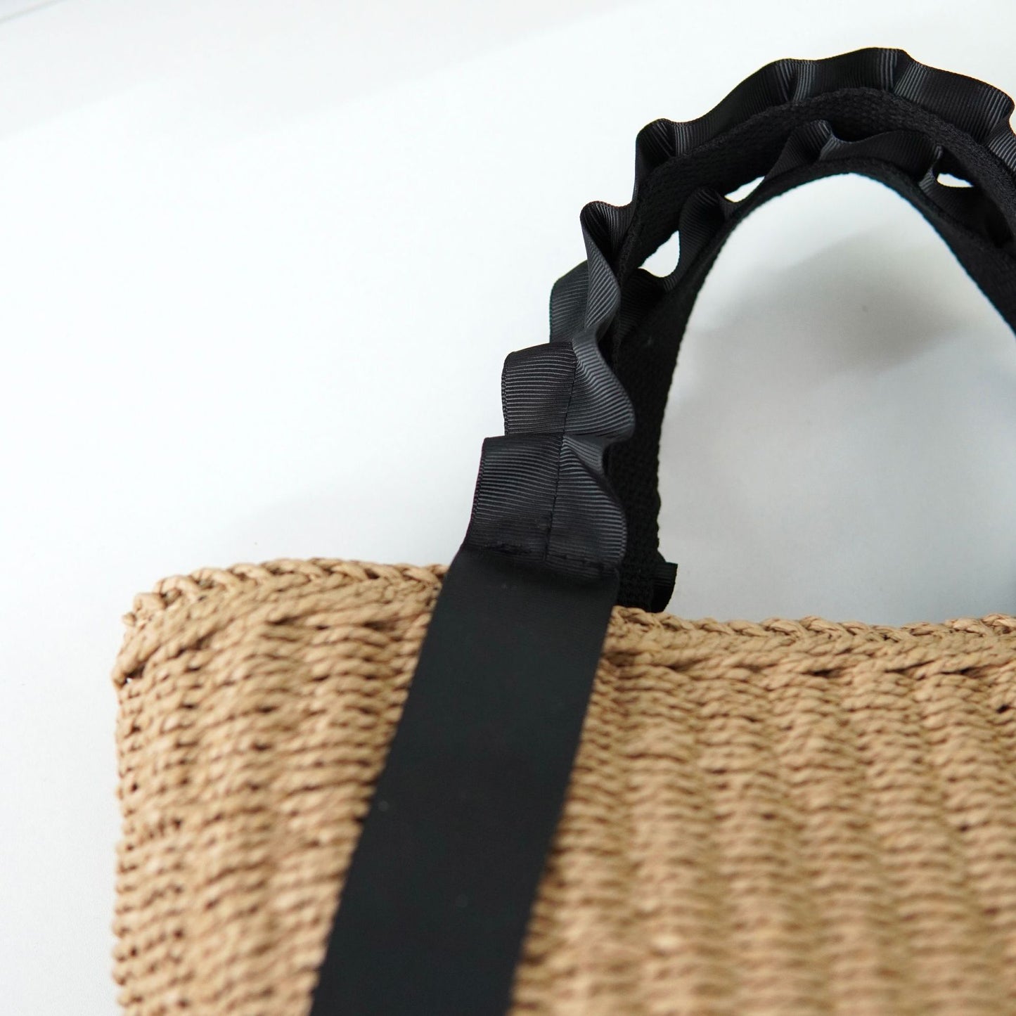 Handtasche mit Verspieltem Design Brehn