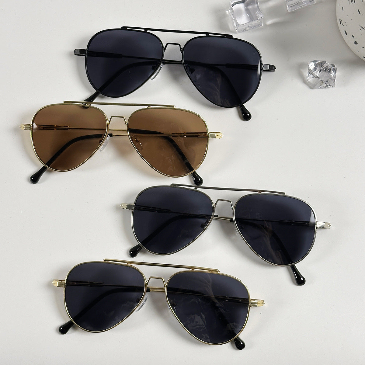 Damen zeitlose Piloten-Sonnenbrille mit hochwertigem Rahmen Brehn