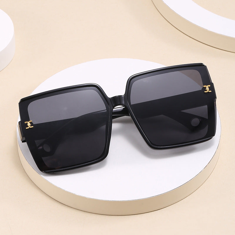 Damen modische quadratische Sonnenbrille mit luxuriösem Rahmen Brehn