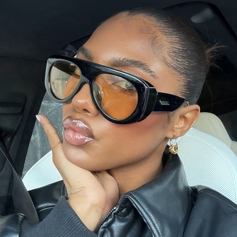 Damen extravagante Sonnenbrille im markanten Design Brehn