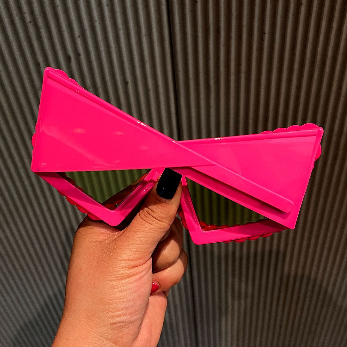 Damen Sonnenbrille mit auffälligem Katzenaugen-Design von Brehn
