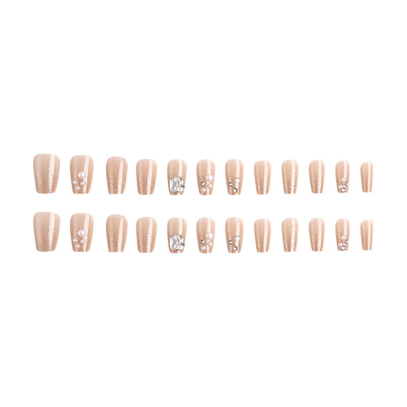 Kunstnagelset mit elegantem Perl- und Glitzerdesign Brehn