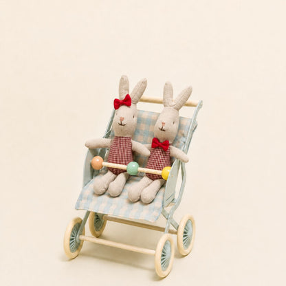 Weicher Leinenkaninchen-Kuschelpuppen mit rosa Gingham-Kleid und Satin-Schleife