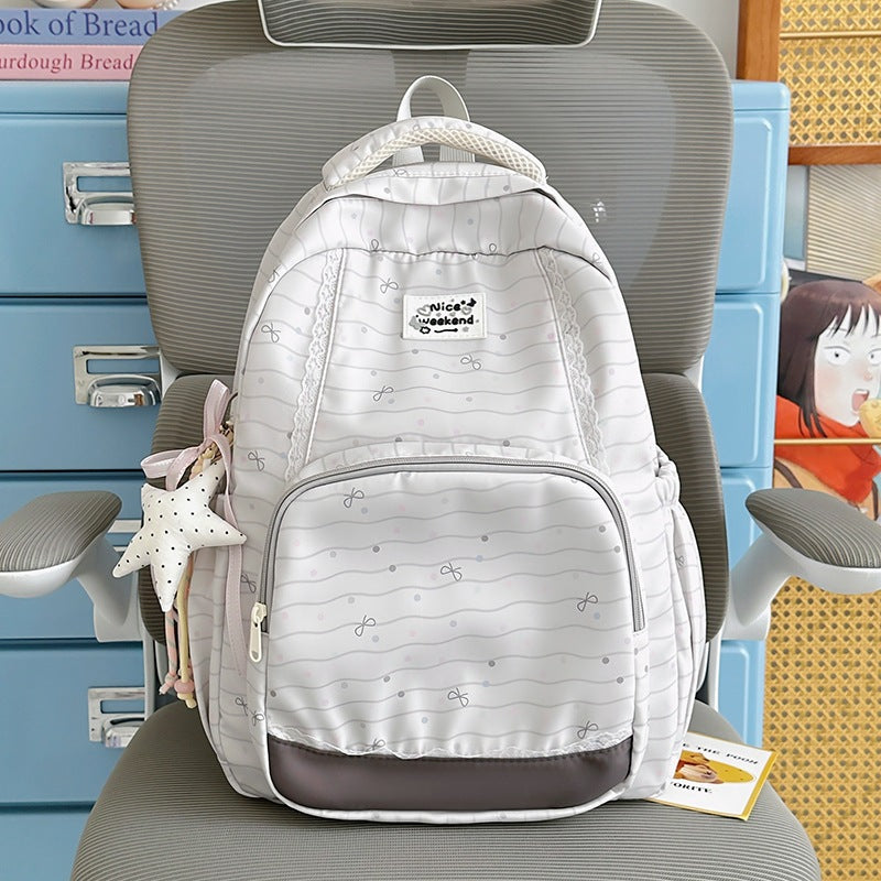 Niedlicher bedruckter Schulrucksack