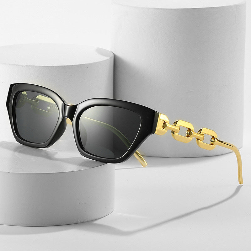 Damen Sonnenbrille mit einzigartigem Kettendesign Brehn