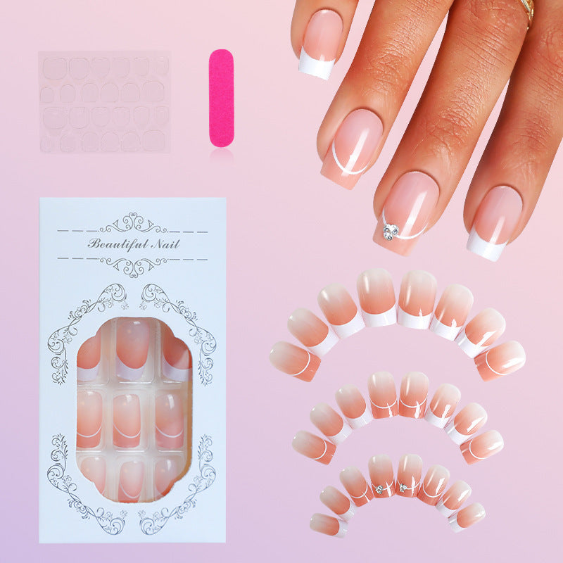 Elegante Nagelkunst Brehn
