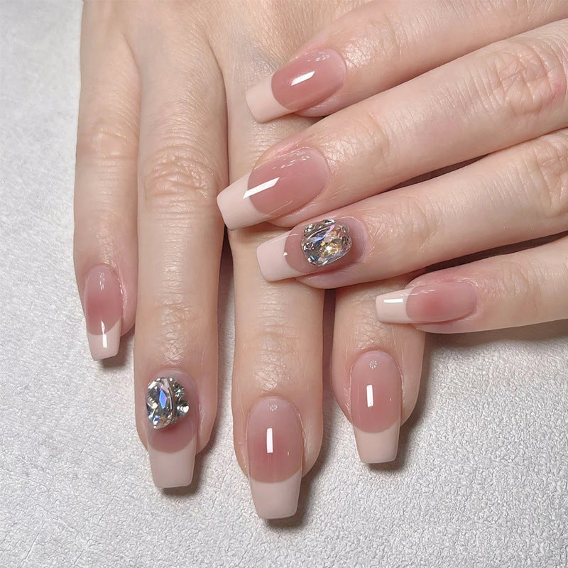 Künstlerisches Press-On-Nagelset mit glitzernden Sternakzenten Brehn
