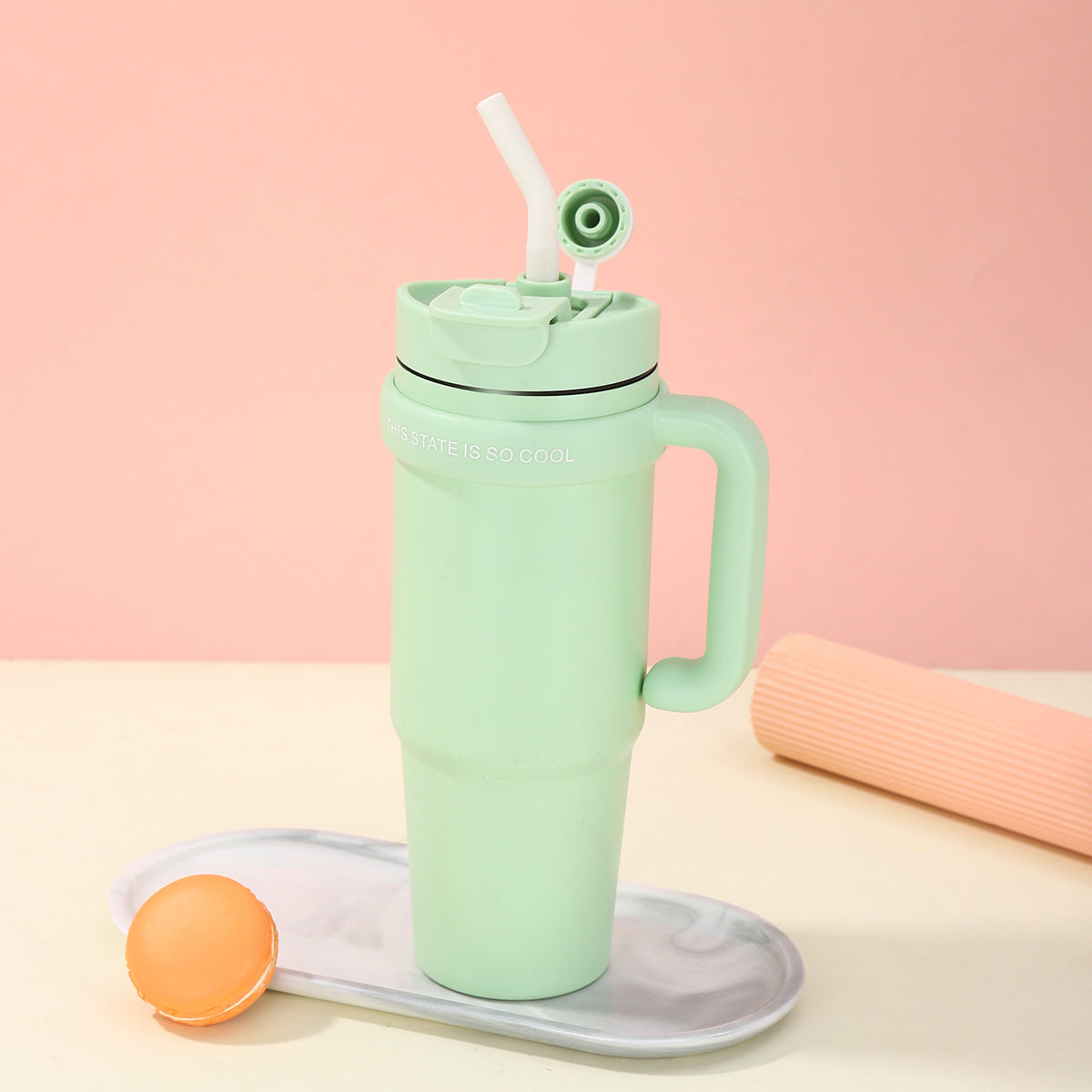 Unisex Trinkbecher mit integriertem Strohhalm Brehn