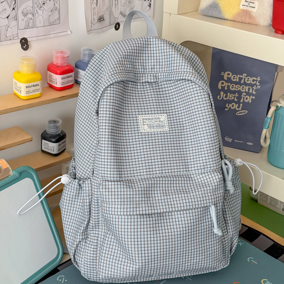 Stylischer gittergemusterter Tagesrucksack Brehn