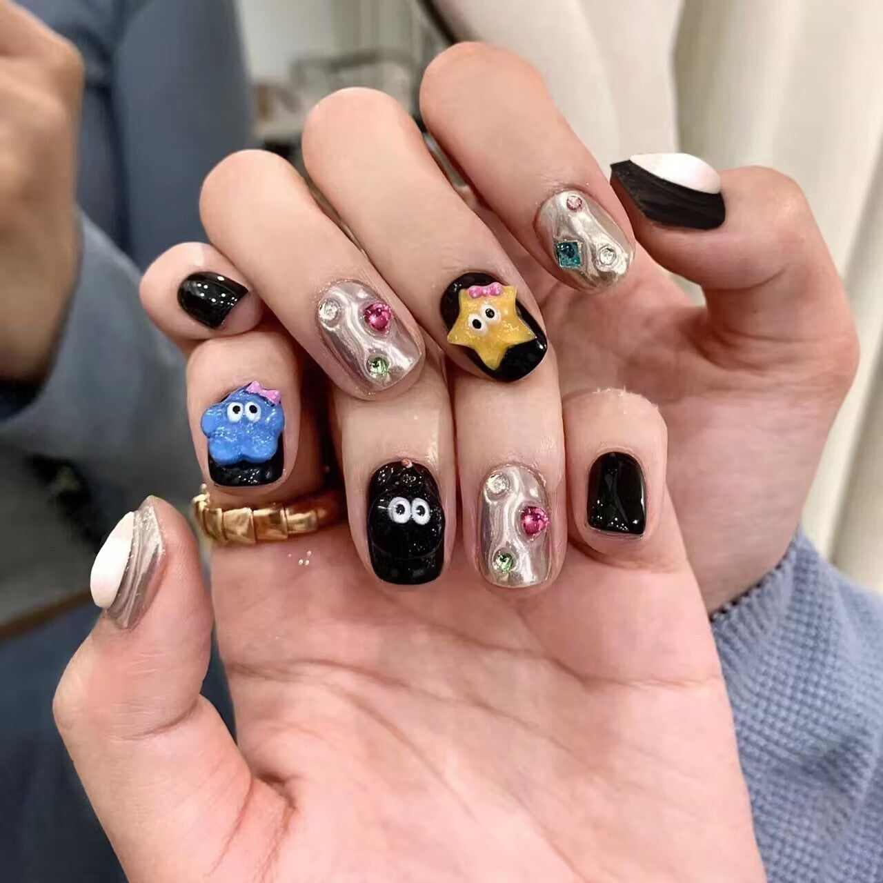Artistic Character Nail Art Set Brehn