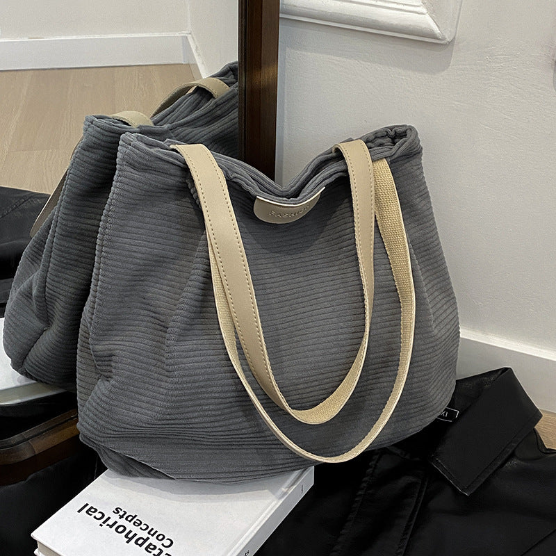 Strukturierter Stoff Tages-Hobo-Handtasche