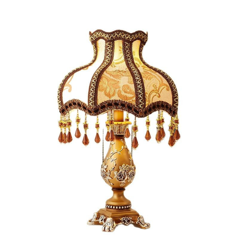Vintage florale Tischlampe