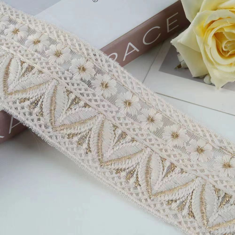 Elegante und Verspielte Spitzenborte Brehn