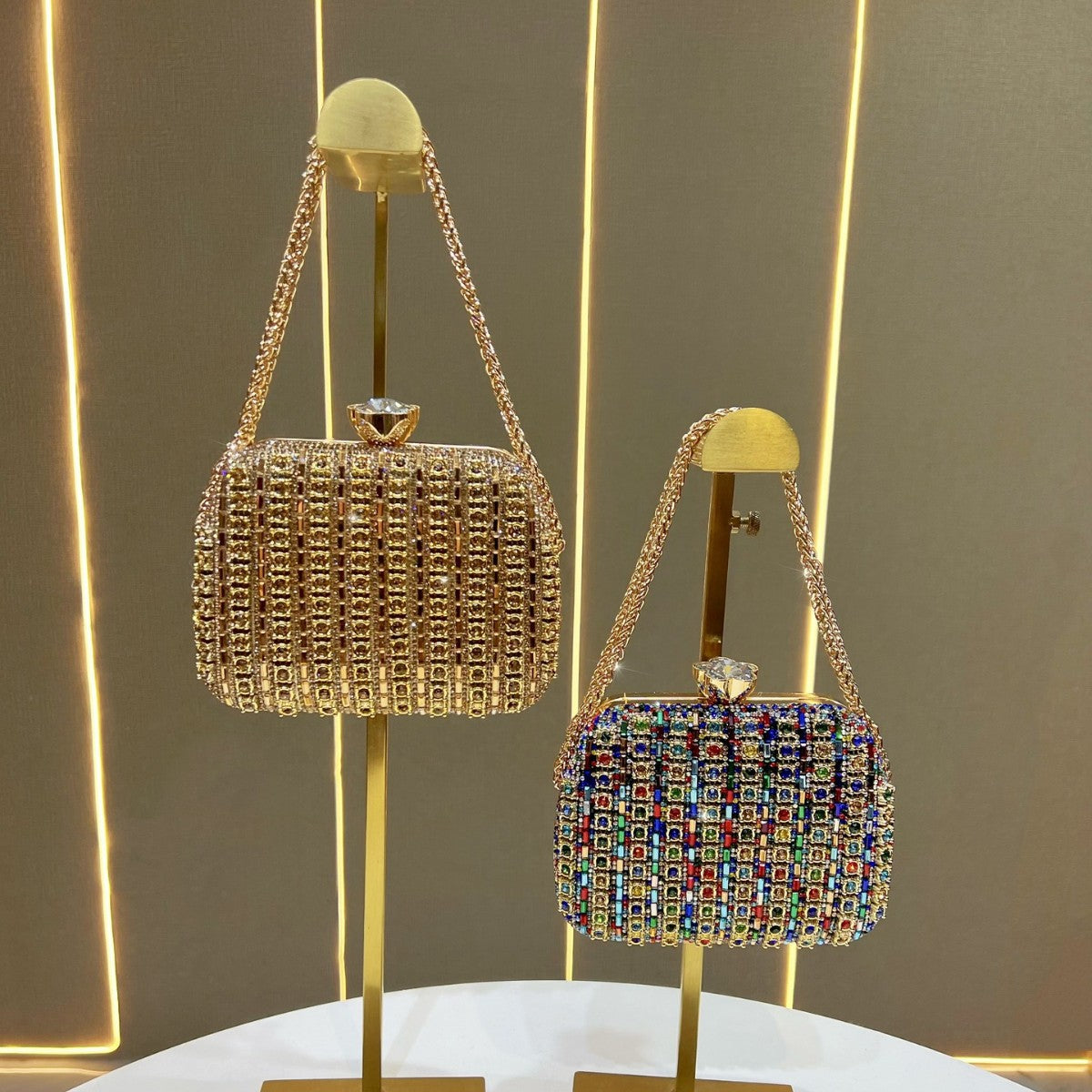 Dekorative Strass-Handtasche