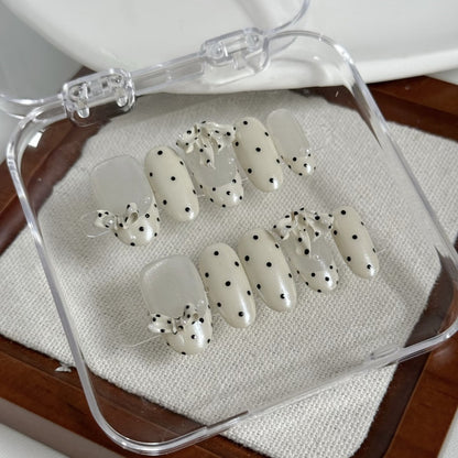 Polka Dot Themen Press-On Nagel Set