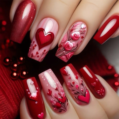 Romantische Blumenherz-Nagelkunstverlängerungen Brehn