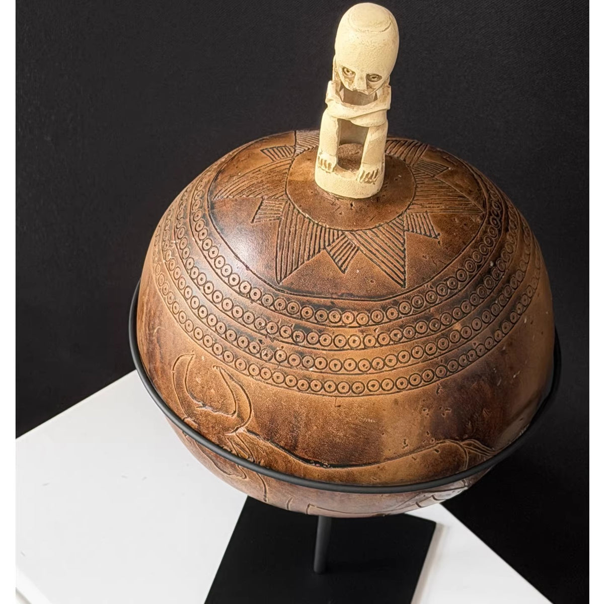 Dekorative Künstlerische Globus Skulptur