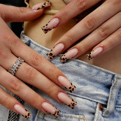 Kunstnagelset mit luxuriösem Leopardenmuster Brehn