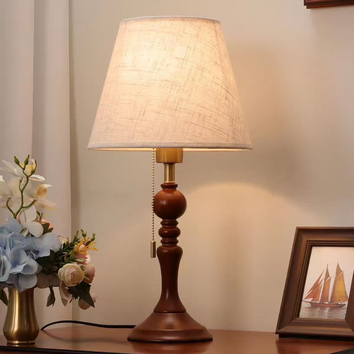 Vintage-inspirierte dekorative Tischlampe