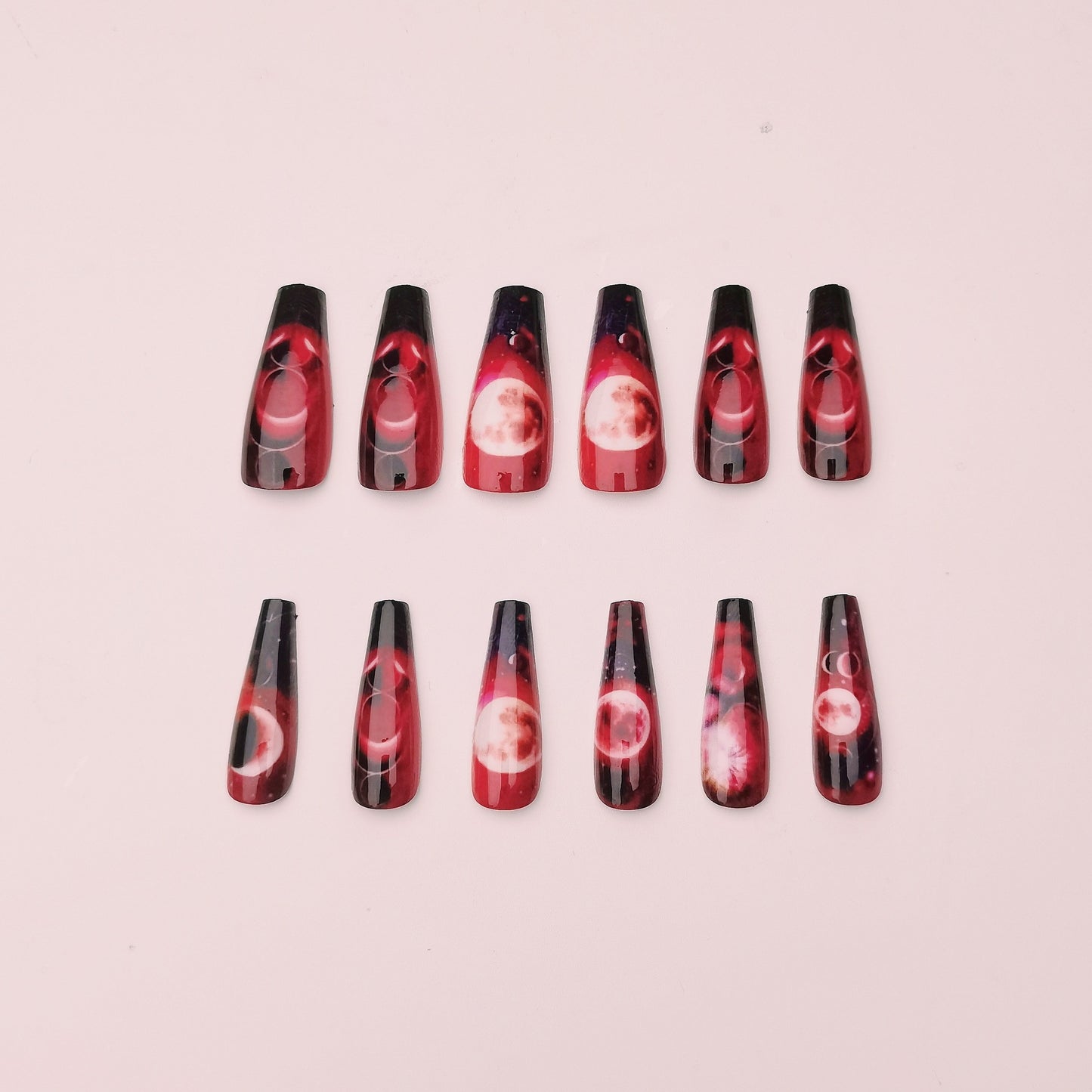 Galaktisches Nageldesign Brehn