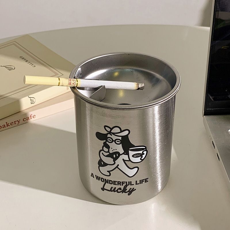 Edelstahl Aschenbecher mit Charmantem Design Brehn