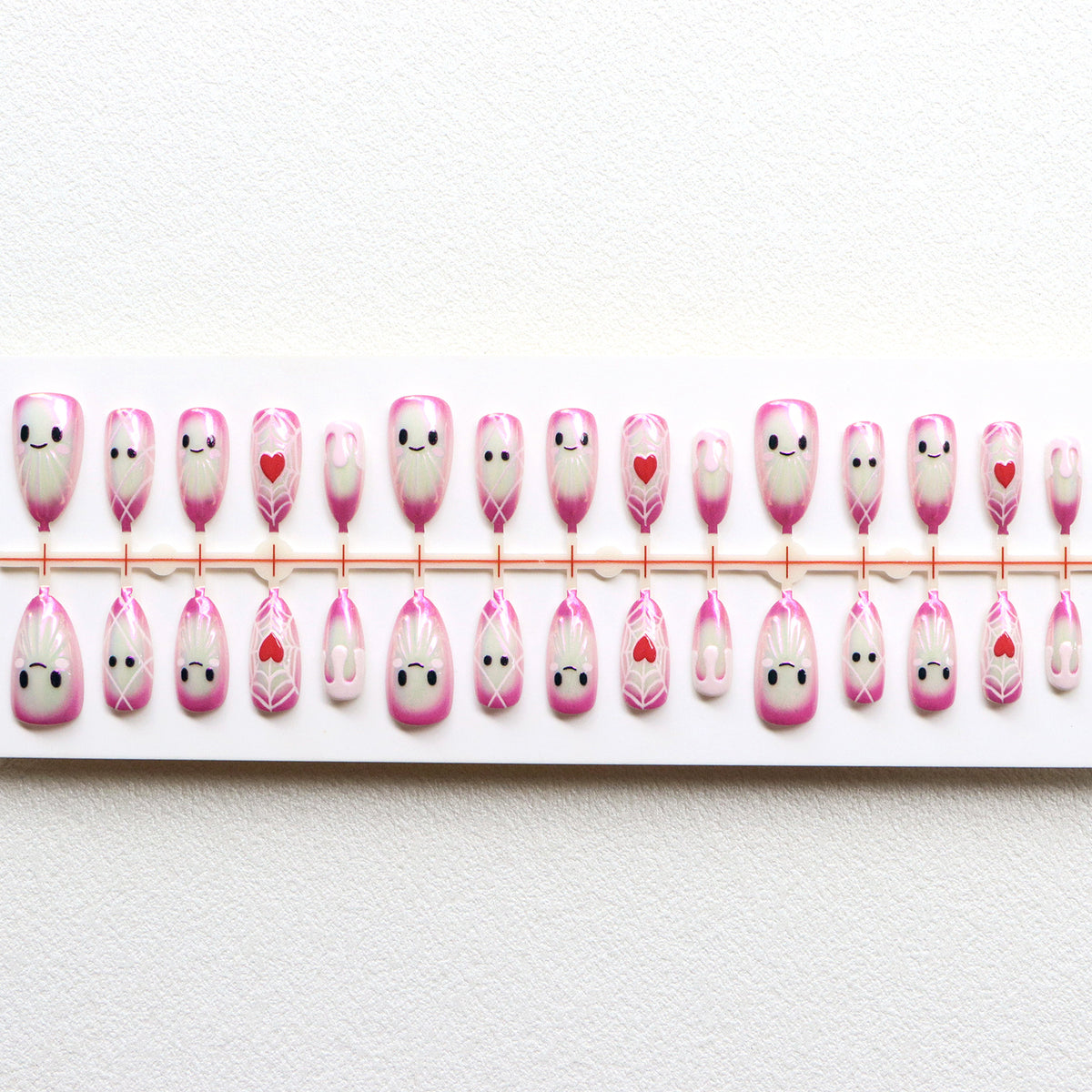 Verspielt Charakter Press-On Nail Art Set Brehn