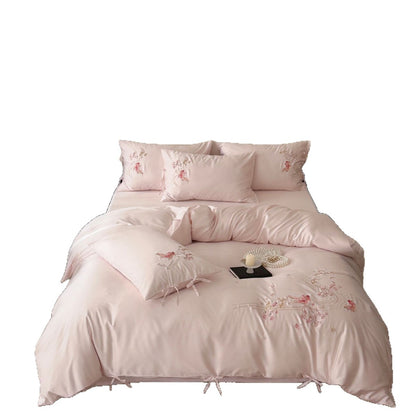 Feinseidige Satin-Bettwäsche-Garnitur mit zarter Blumenstickerei und Bindebändern Brehn