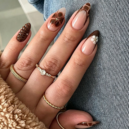 Künstlerische von Schokolade inspirierte Stiletto Aufklebenägel Kunst Brehn