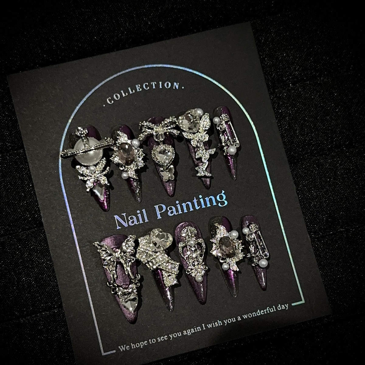Dekorative Stiletto Press-On Nagelkollektion