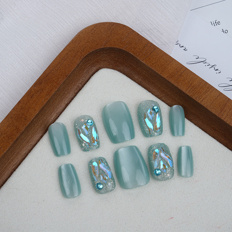 Dekoratives Press-On Nagelkunst-Set Brehn