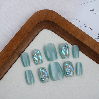 Dekoratives Press-On Nagelkunst-Set Brehn