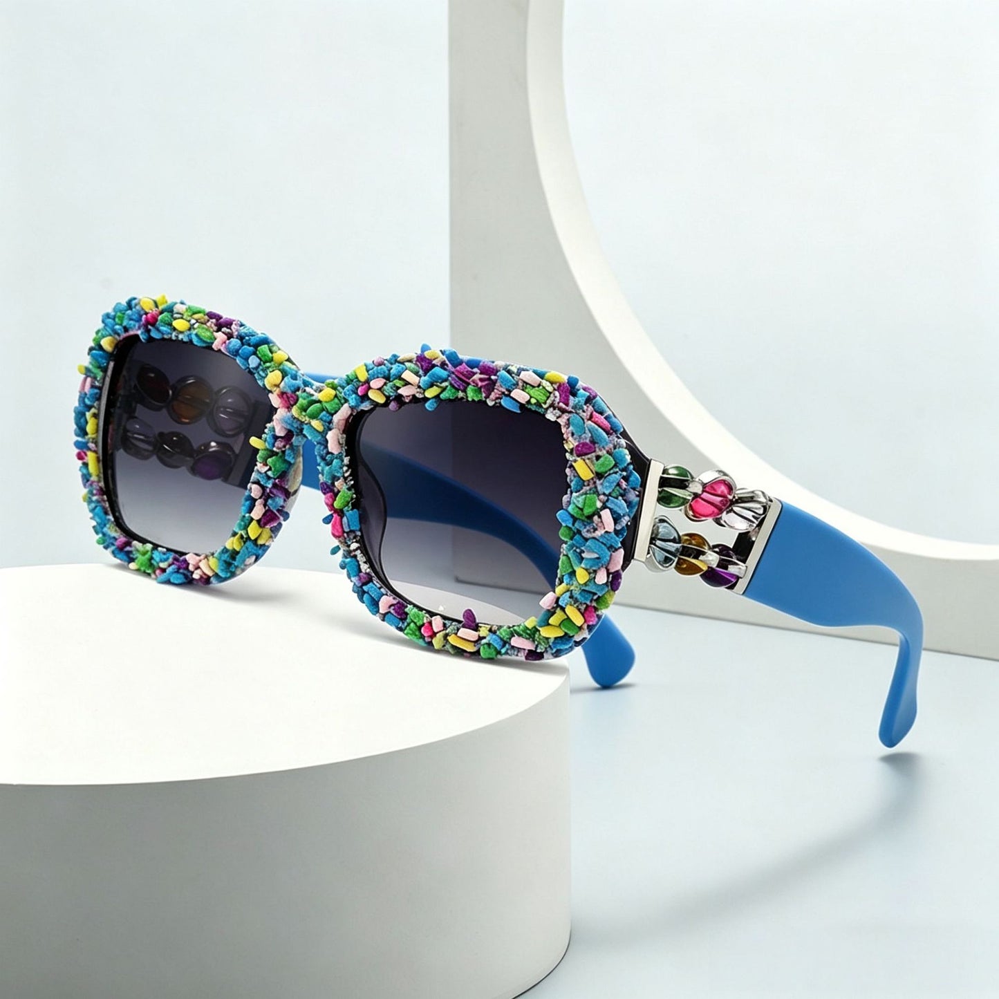 Damen Sonnenbrille mit kreativem Süßigkeitenbesatz Brehn