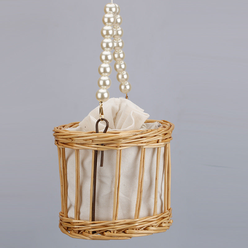 Damen elegante Korbtasche mit Perlenkette Brehn