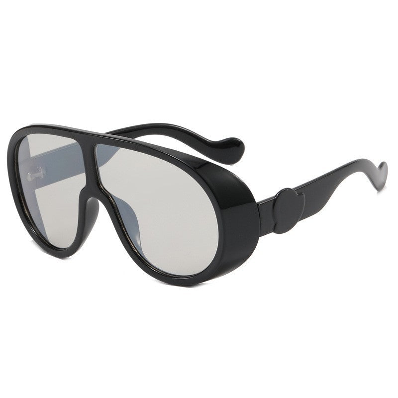Damen Sportliche Oversized Sonnenbrille mit innovativem Design Brehn