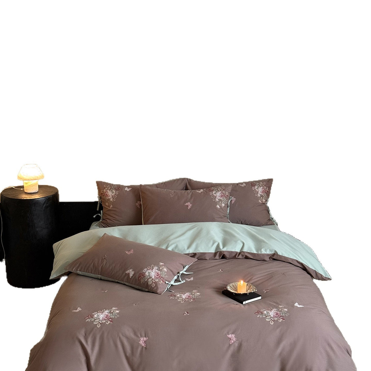 Bestickter Floral-und-Schmetterling Baumwollsatin Kissenbezug mit Bandverschluss