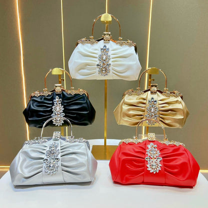 Verziertes vintage-inspiriertes Abendtasche