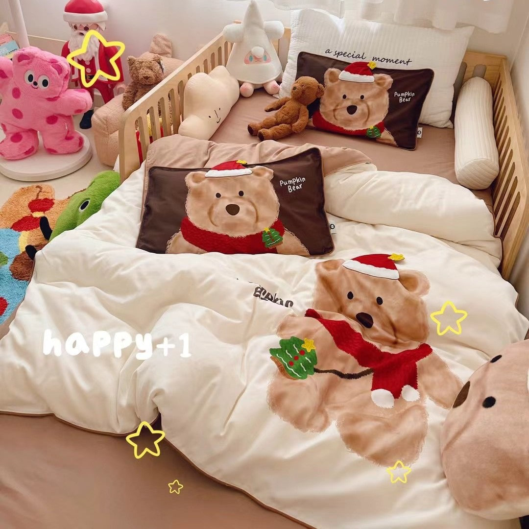 Kinder-Bettwäsche-Set mit kuscheliger Plüschapplikation und Teddybär-Kürbismotiv