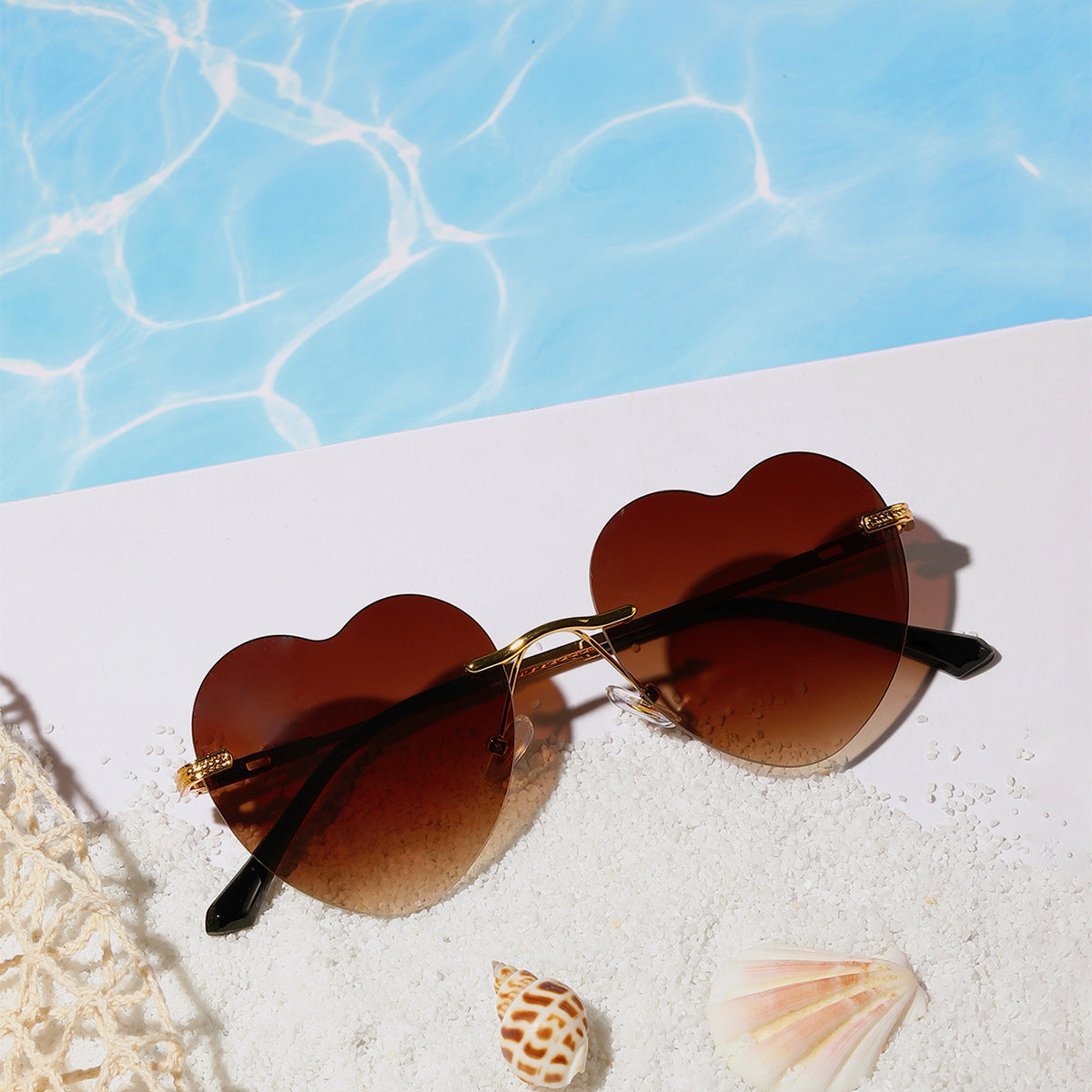 Damen trendige Herz-Sonnenbrille mit verspiegelten Gläsern Brehn