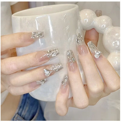 Glamouröse Nagelkunst Brehn