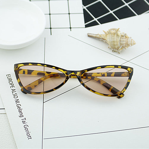 Damen geometrische Designer-Sonnenbrille im modernen Look Brehn