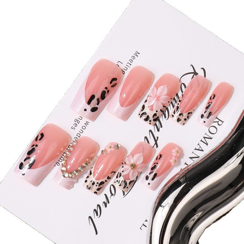 Artistic Nail Design Brehn