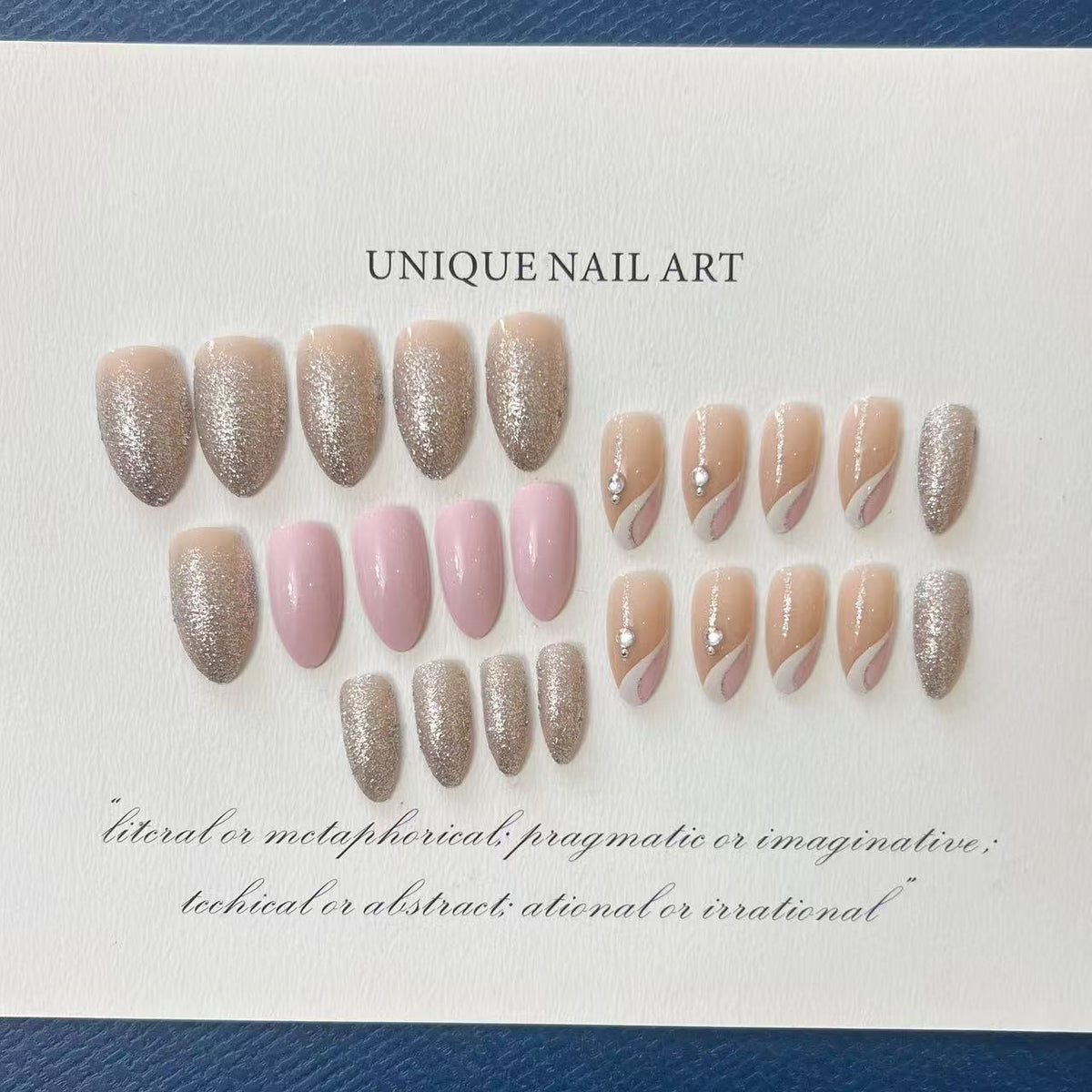 Elegante Künstliche Nageltips mit Glitzerakzenten Brehn