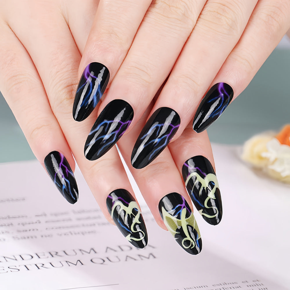 Kunstvolle Nageldesigns Brehn