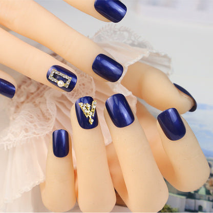 Premium dekorative Press-On Nail Set Brehn