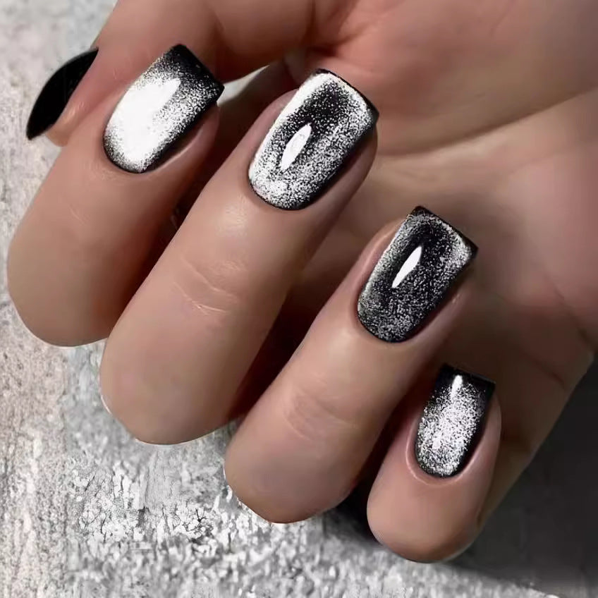 Elegantes Glänzendes Press-On Nagelset Brehn