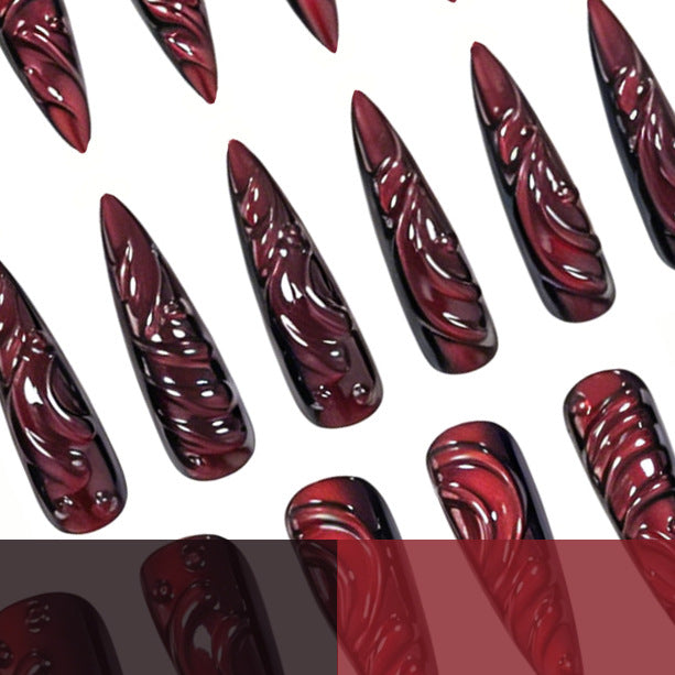 Skulptierte Stiletto Nagelverzögerungen Brehn