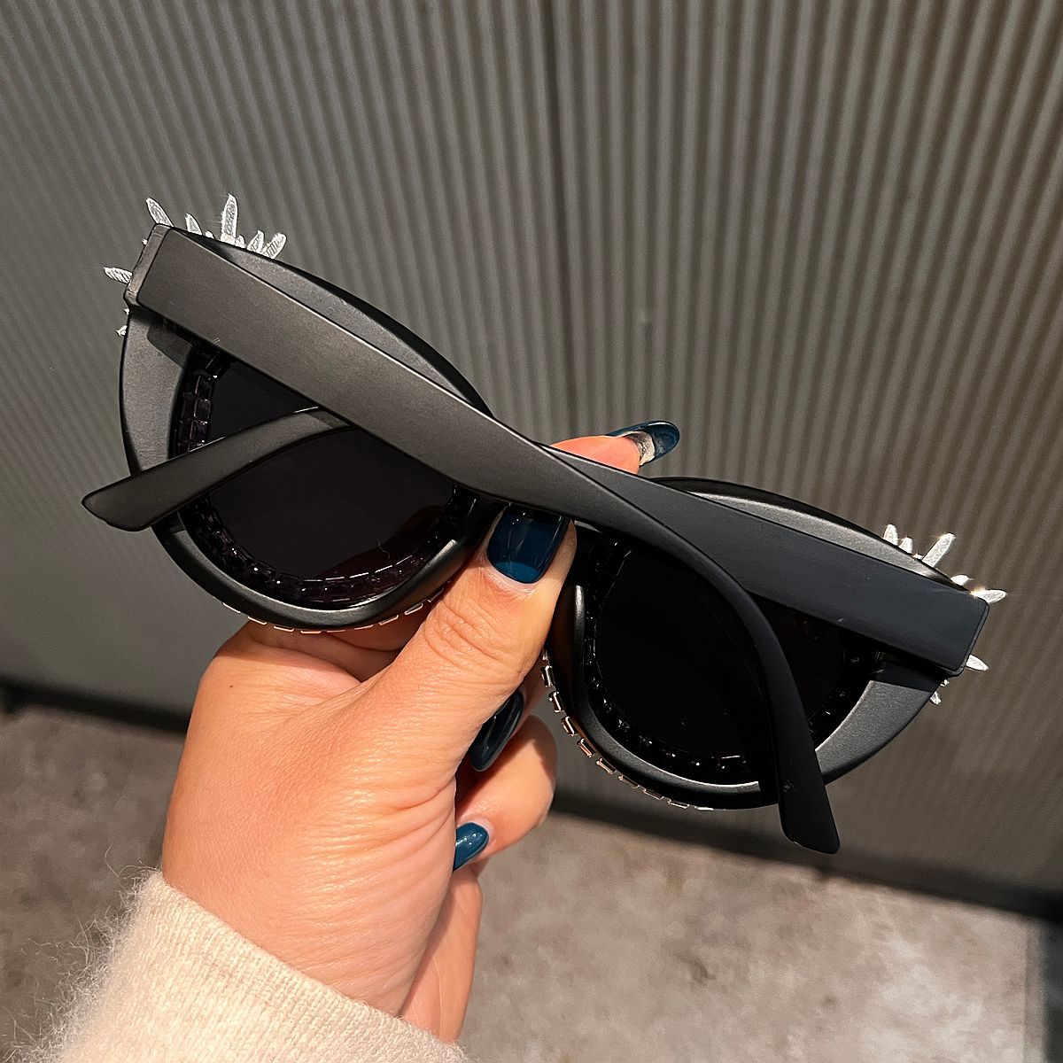 Damen Sonnenbrille mit funkelnder Kristallverzierung Brehn