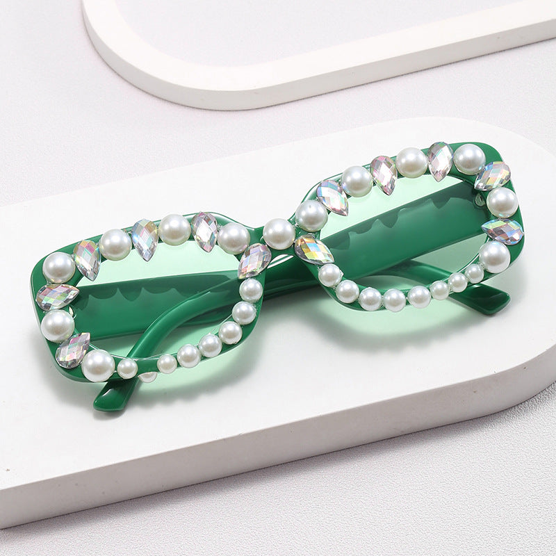 Damen elegante Sonnenbrille mit Perlenschmuck Brehn